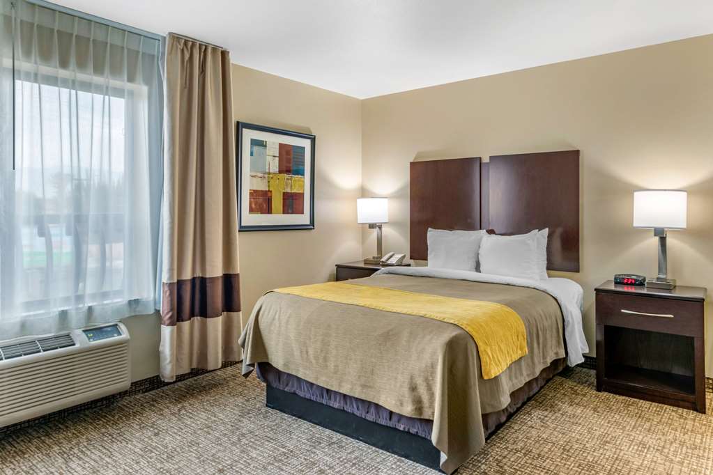comfort inn and suites colton