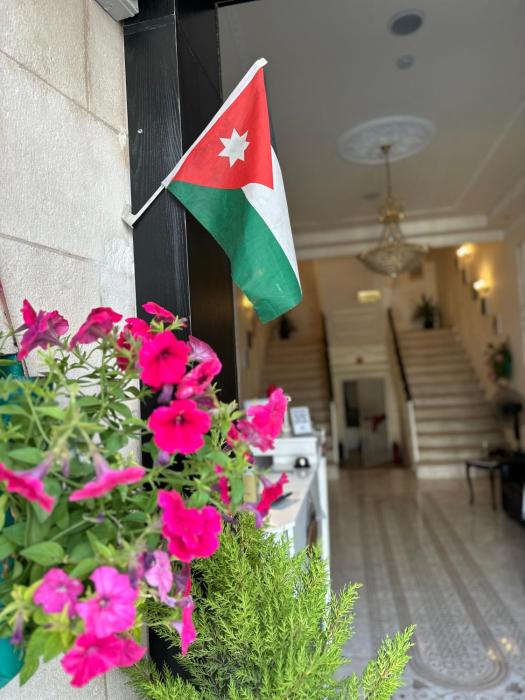 city citadel hotel amman