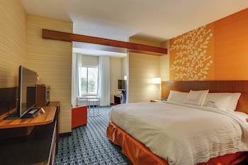 fairfield inn and suites columbia