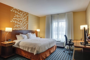 fairfield inn and suites columbia