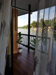 rimwang the river life