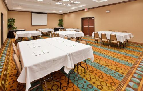 holiday inn columbia east by ihg