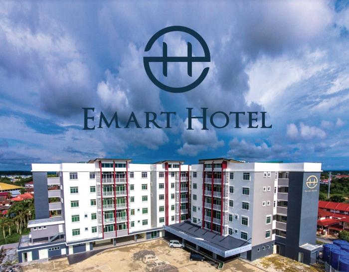 emart hotel riam