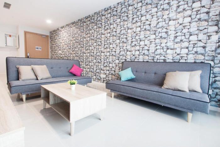 modern high floor suasana suites 05 in jb