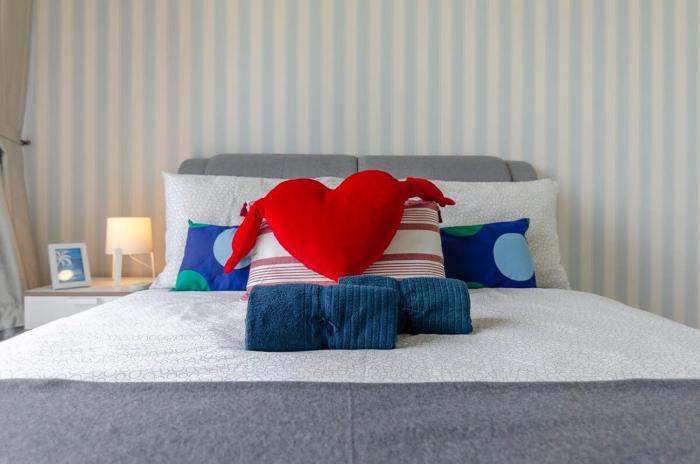 3br dpristine suite stunning views and near legoland
