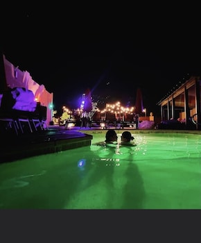 desert hot springs