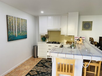 Mi Kasa Hot Springs 420, Adults Only, Clothing Optional,Palm Springs>>Desert Hot Springs,2.5 star