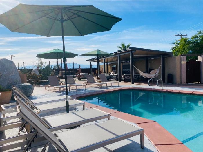 mi kasa hot springs 420 adults only clothing optional