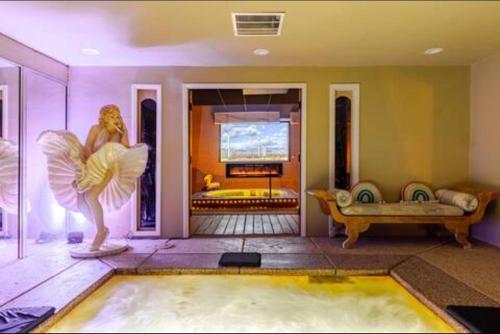 mi kasa hot springs 420 adults only clothing optional