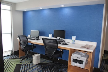 holiday inn express and suites charlotte concord i 85 by ihg