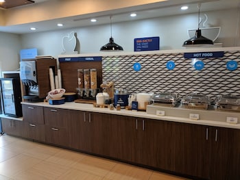 holiday inn express and suites charlotte concord i 85 by ihg