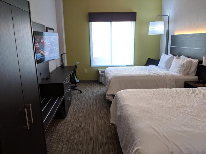 holiday inn express and suites charlotte concord i 85 by ihg