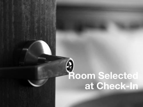 holiday inn express and suites charlotte concord i 85 by ihg