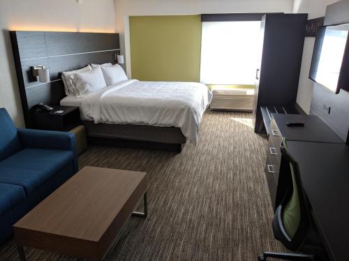 holiday inn express and suites charlotte concord i 85 by ihg