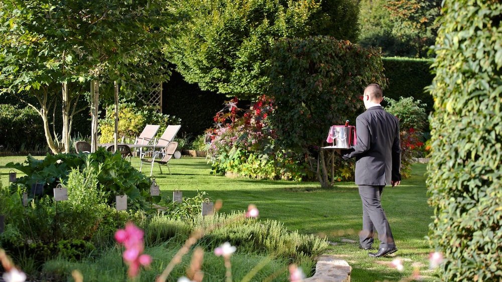 logis hotel lembarcadere