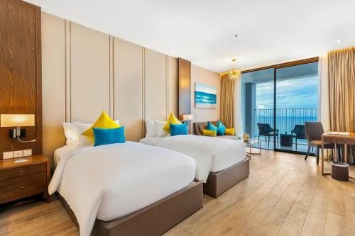 homie panorama beachfront residences nha trang