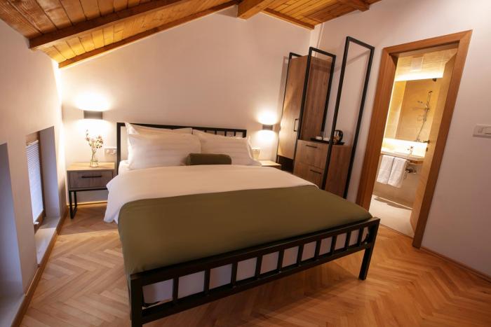 grand boutique hotel