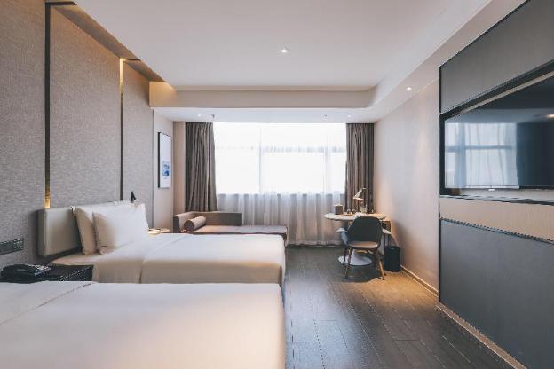 atour hotel jiangyin binjiang middle road sports