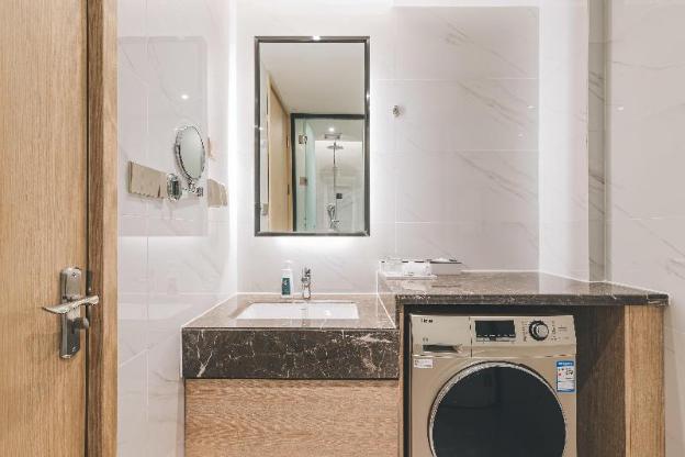 atour hotel wuxi berkesy