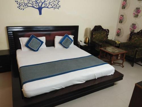 hotel home stay dwarka