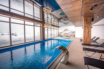 new gudauri atrium