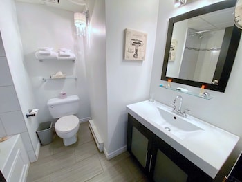 Auberge Des Iles St-Jean,Chicoutimi>>Alma,3 star