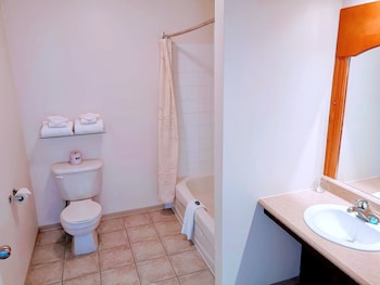 Auberge Des Iles St-Jean,Chicoutimi>>Alma,3 star