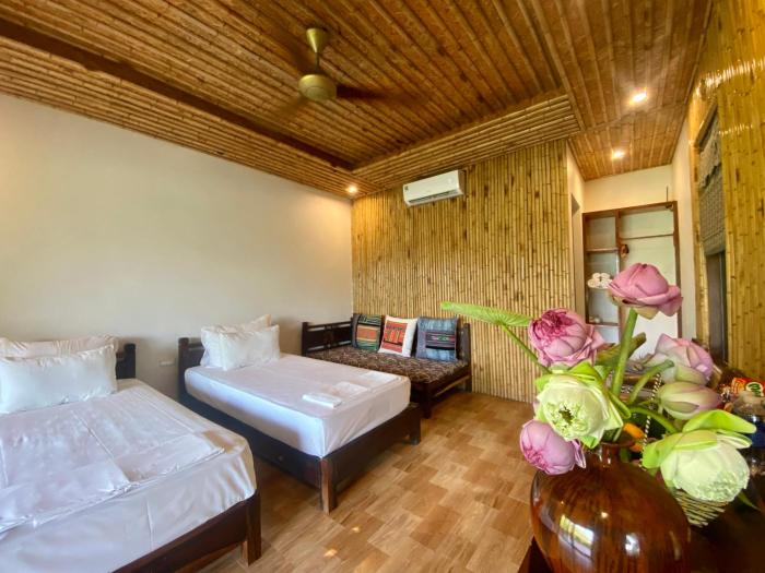 muong village ninh binh