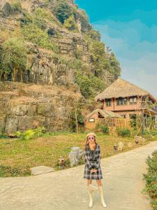 muong village ninh binh