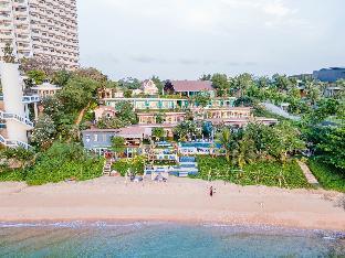 pattaya seaside balcony beach front 4 peoples