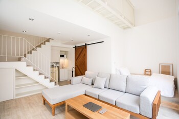 any day house chiangmai