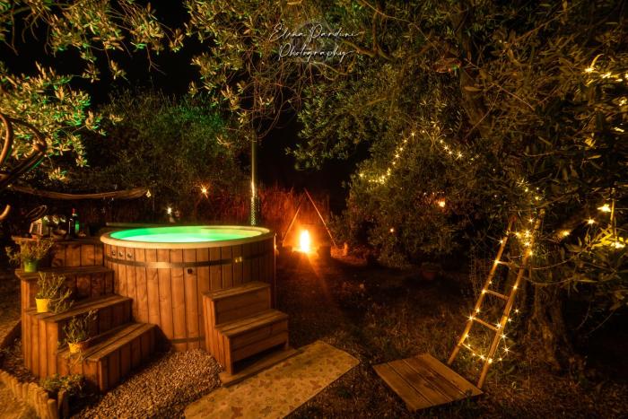 2 cuori e 1 yurta glamping in tuscany adults only