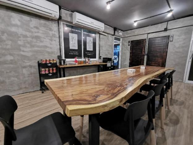 airport mini hostel at don muang airport