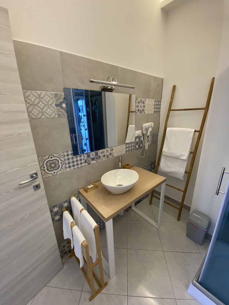 villa leucatia bedandevents