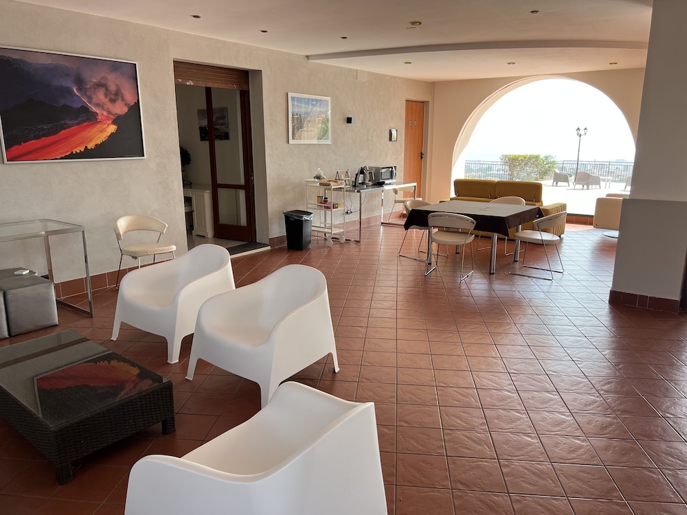 villa leucatia bedandevents