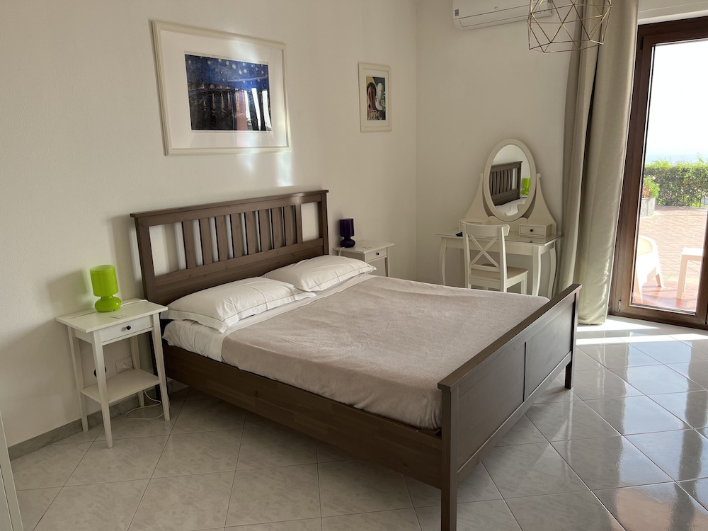 villa leucatia bedandevents