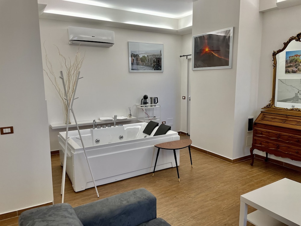 villa leucatia bedandevents