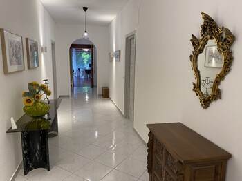 santagata li battiati