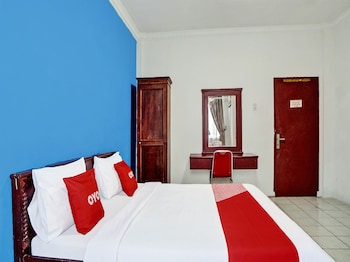 oyo 91706 hotel serena anggrek