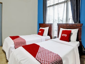 oyo 91706 hotel serena anggrek