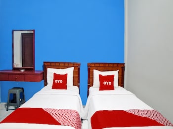 oyo 91706 hotel serena anggrek