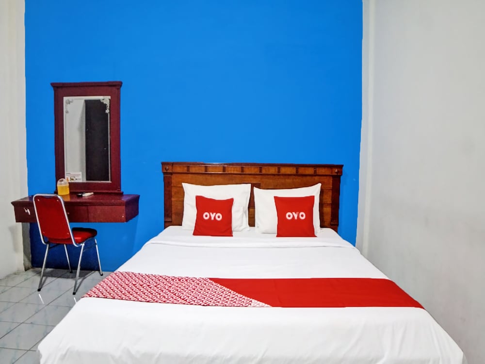 oyo 91706 hotel serena anggrek