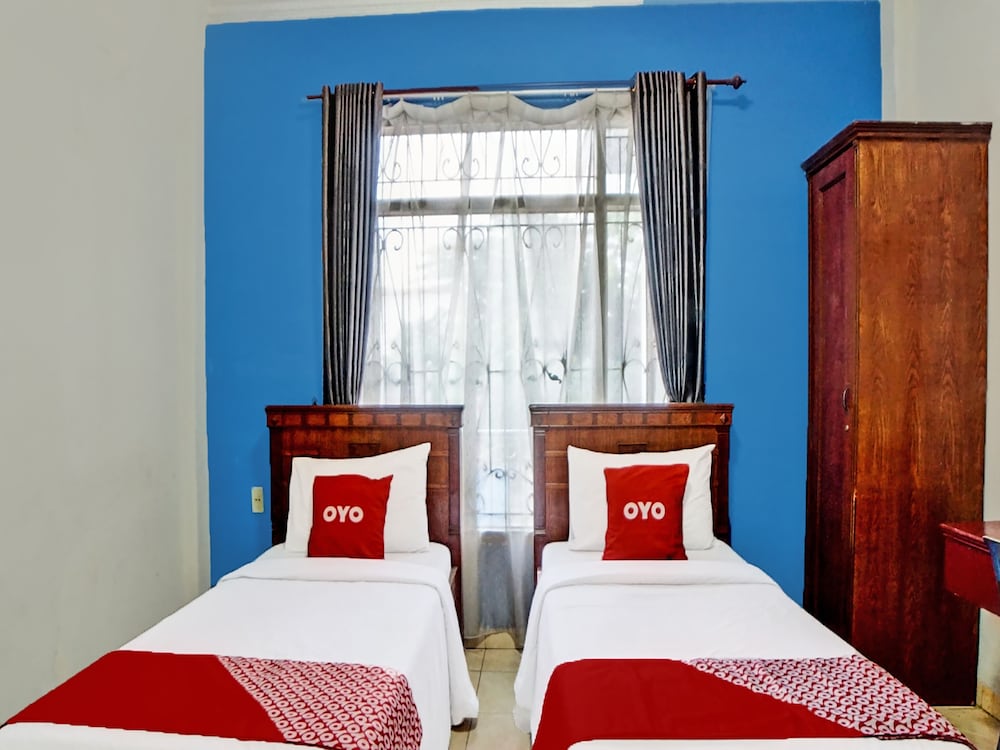 oyo 91706 hotel serena anggrek