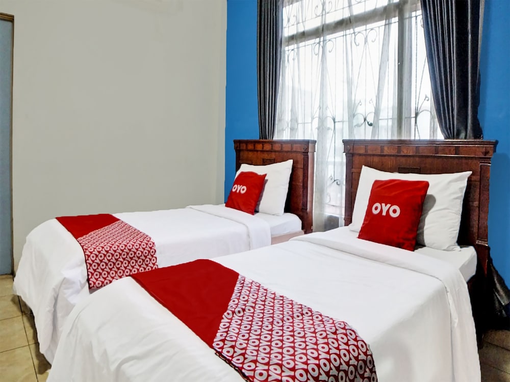 oyo 91706 hotel serena anggrek