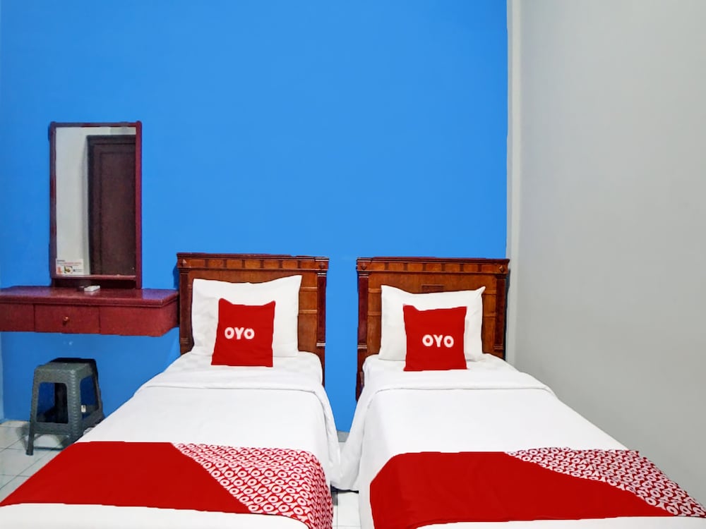 oyo 91706 hotel serena anggrek