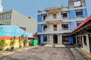 oyo 91706 hotel serena anggrek