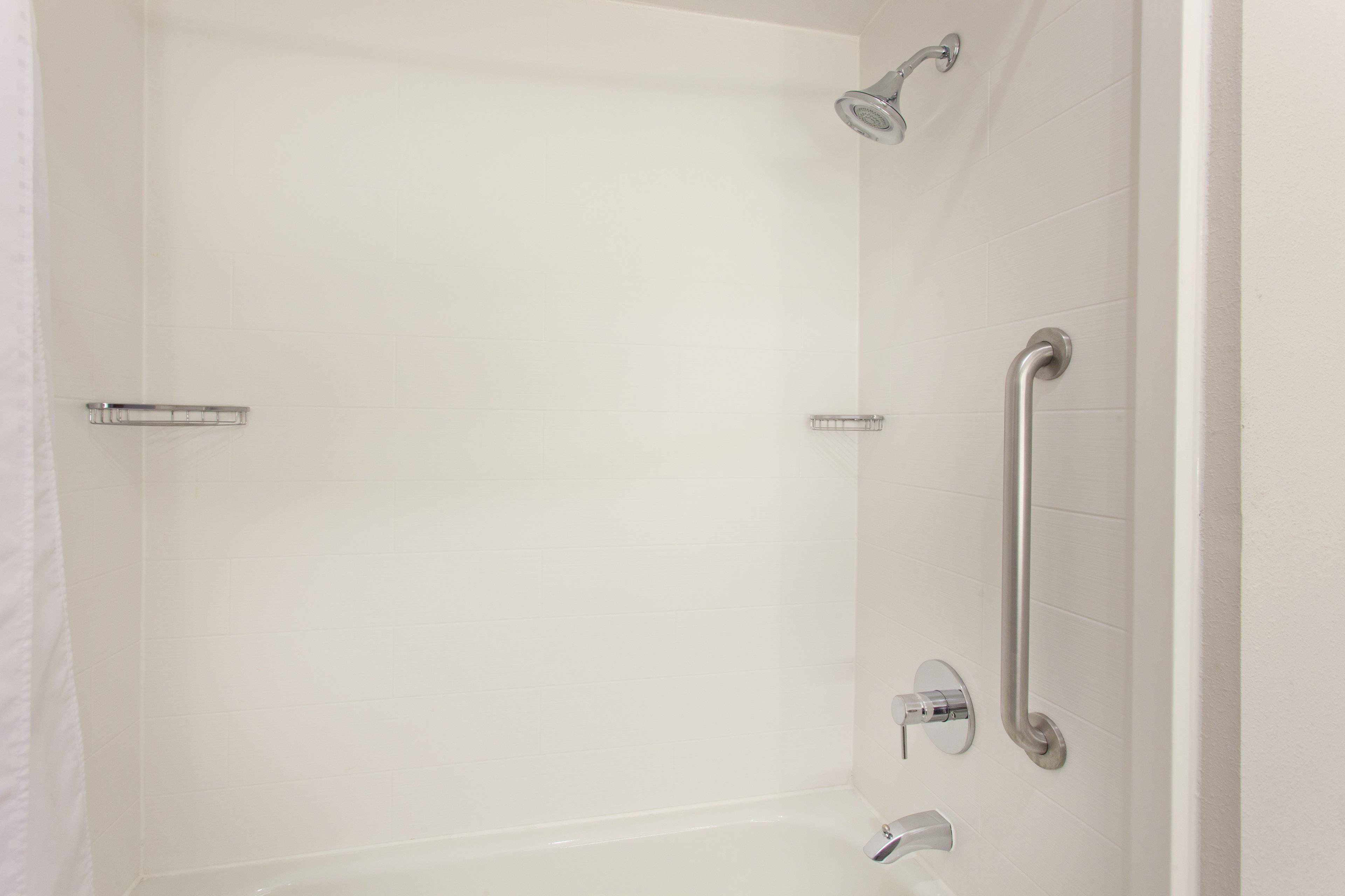 holiday inn express and suites corona by ihg