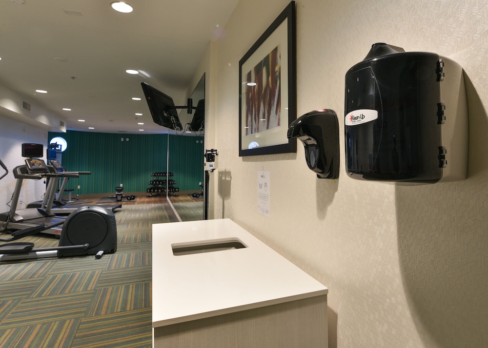 holiday inn express and suites corona by ihg