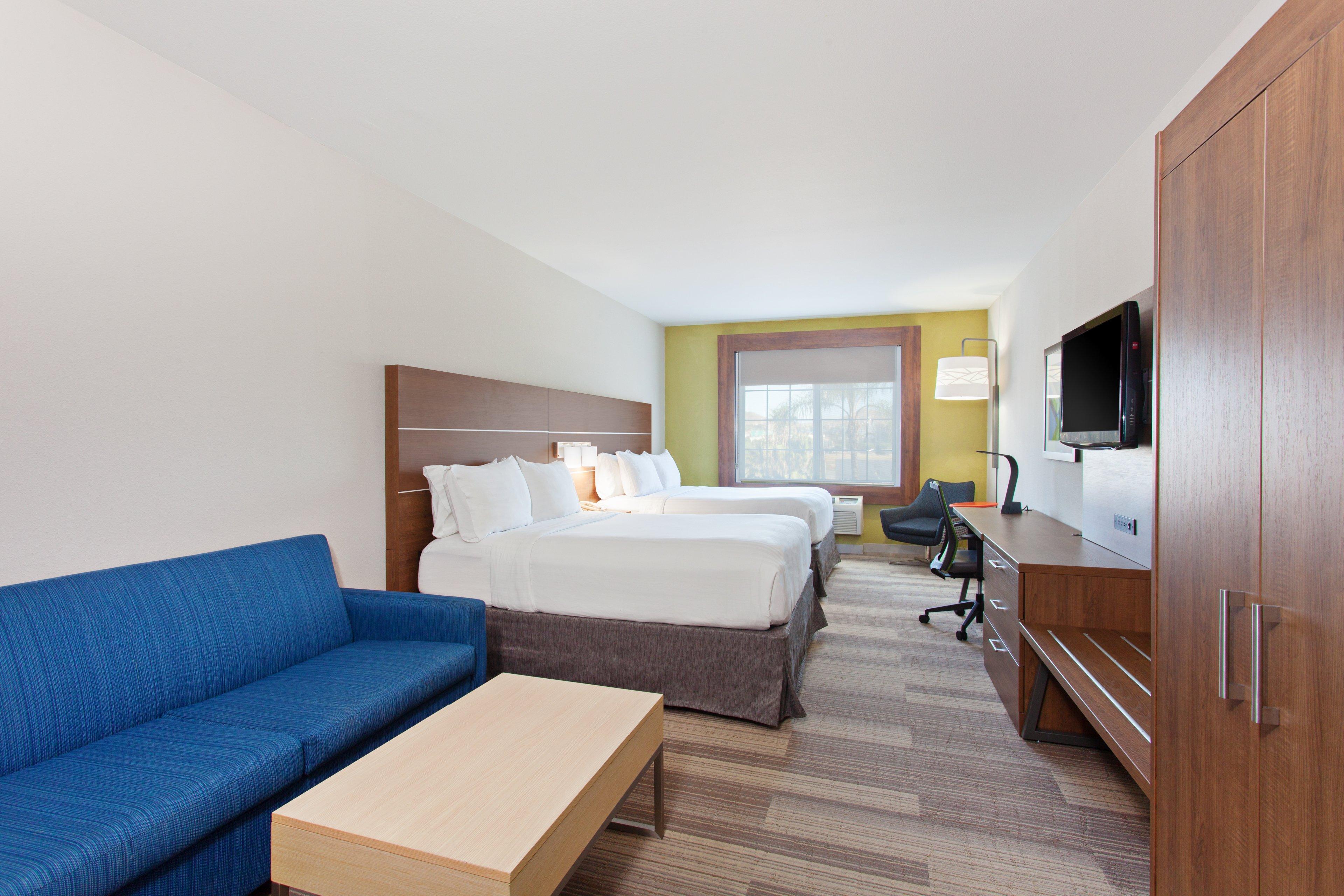 holiday inn express and suites corona by ihg