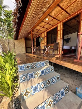 el nido beach huts